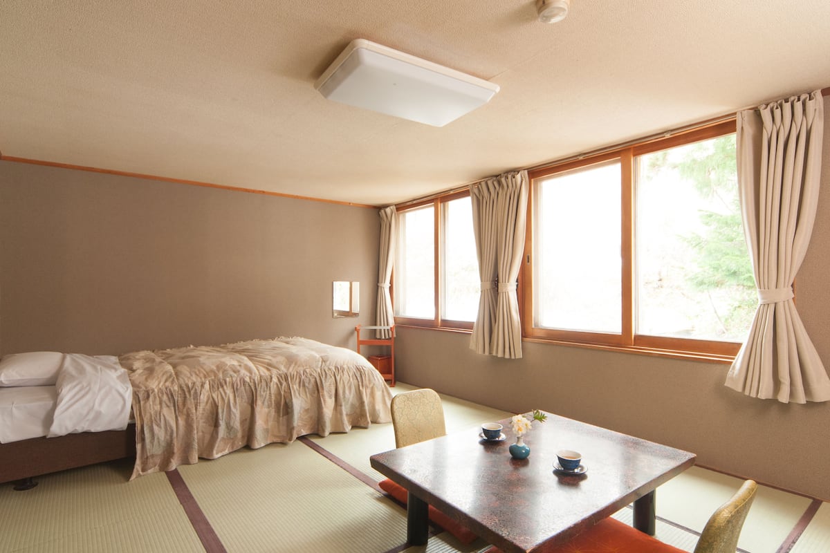 Superior Japanese Room for 2People(No WiFi) | In-room safe