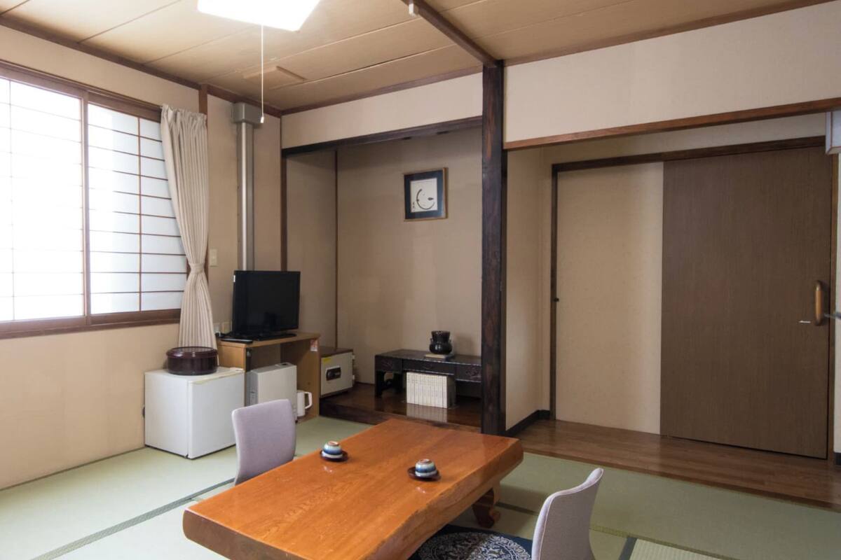 客房, 非吸煙房 (East Wing, JP Style, No Wifi) | 客房內保險箱