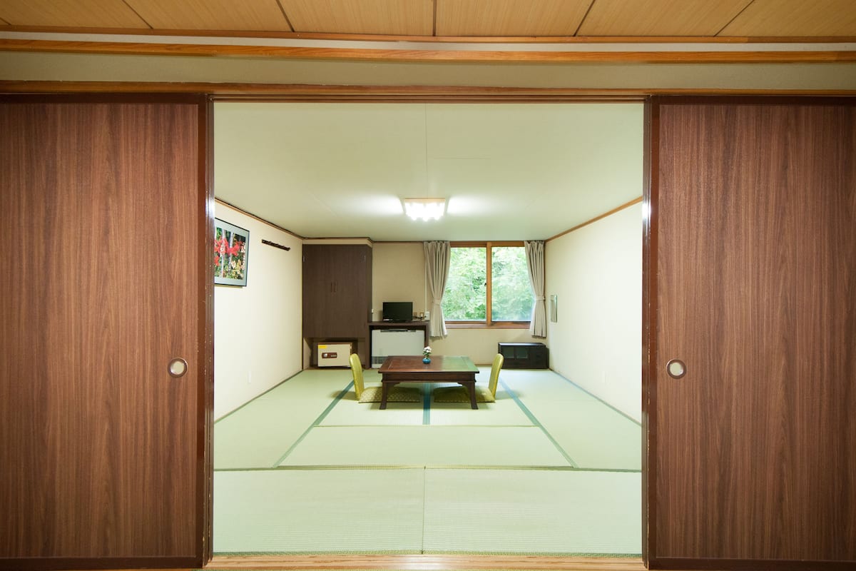 家庭客房 (16.5 tatami mats, Main Wing No Wifi) | 客房內保險箱