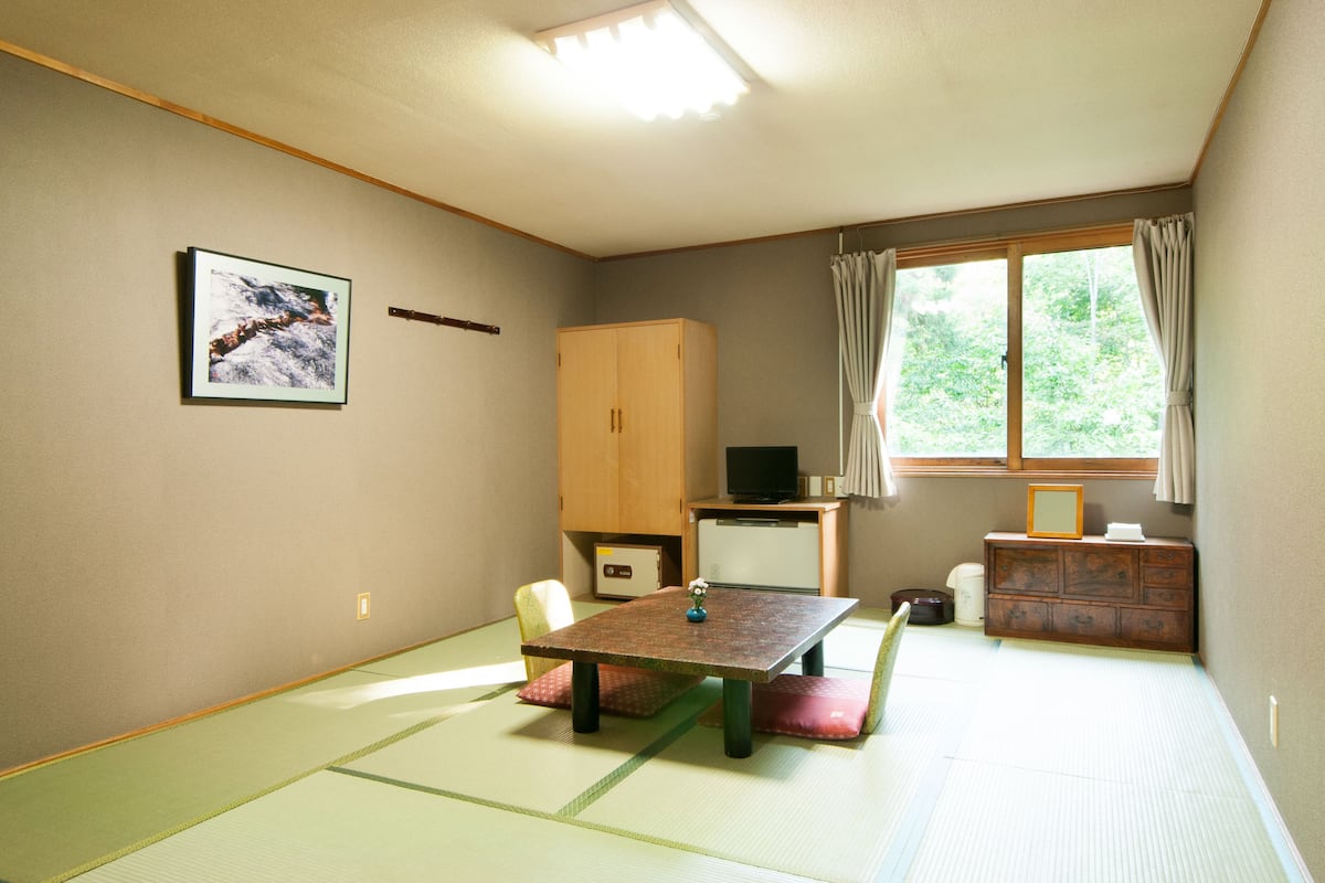 Japanese Family Room for 6People(No WiFi) | In-room safe