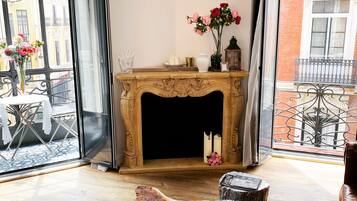 1 phòng ngủ, bộ trải giường bằng vải Frette của Ý, chăn bông