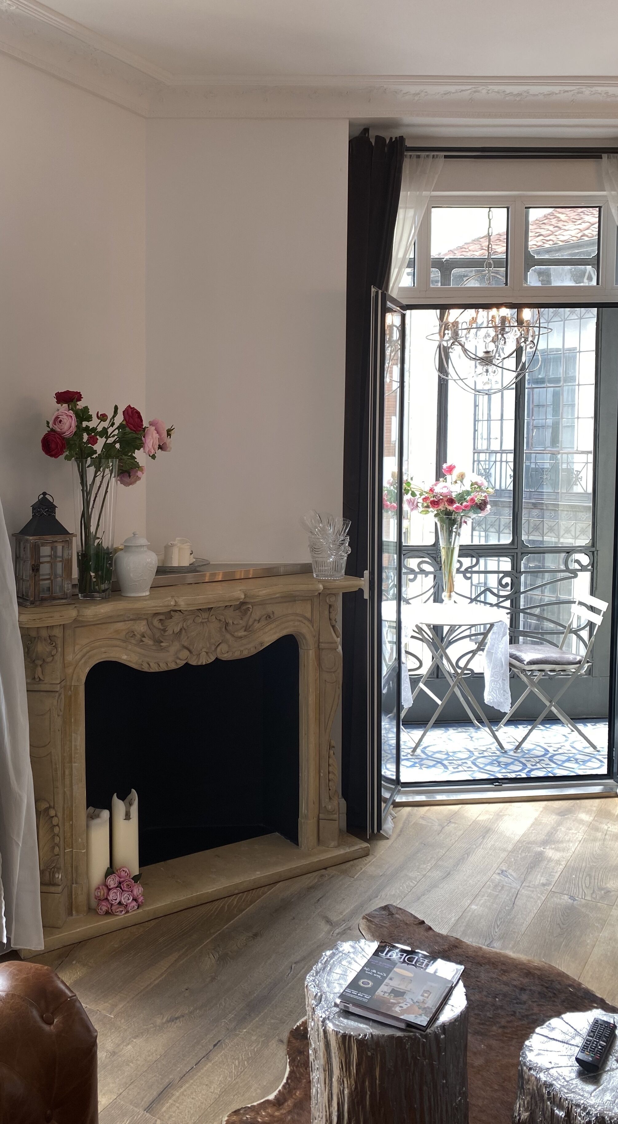 套房 (4 guests) | 露台