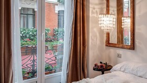 Suite Quadruple | 1 bedroom, Frette Italian sheets, down comforters, Select Comfort beds - Purple Dog Suites (León)