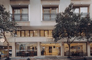 EntrĂ©e de lâhĂ©bergement