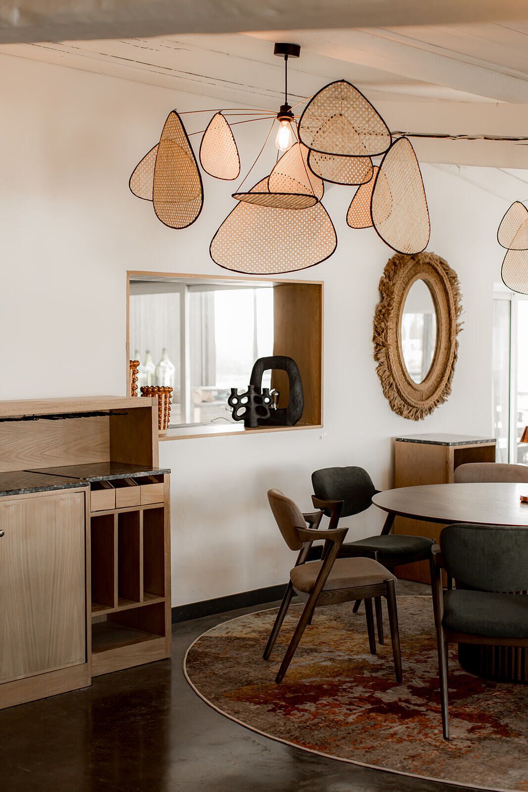 lunch and dinner served, al fresco dining