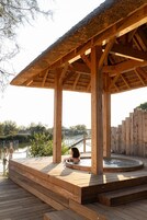 Un sauna, tratamientos corporales, envolturas corporales