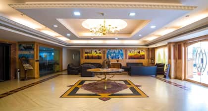 Golf View Hotel & Suites