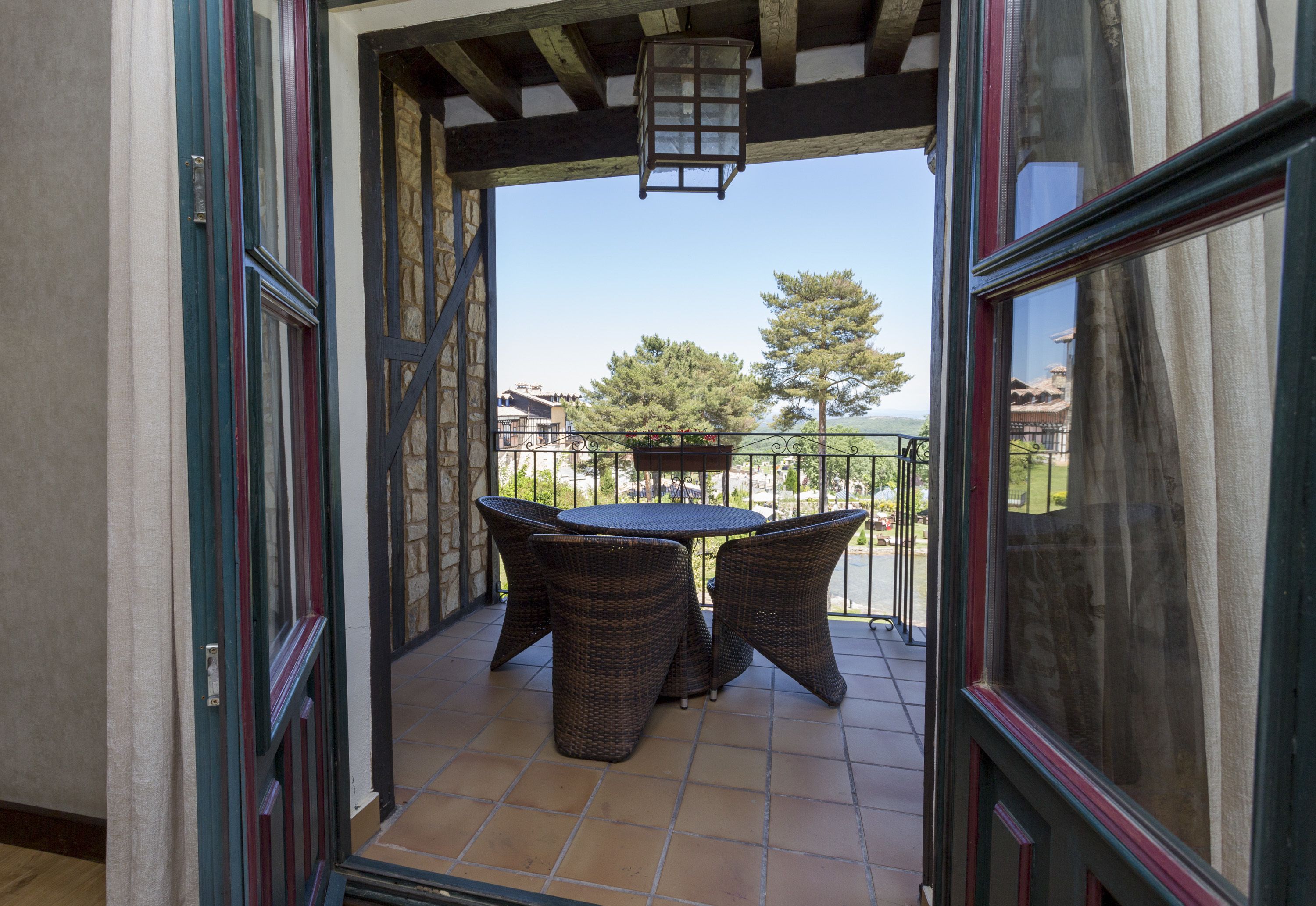 junior suite, balcony | mountain view