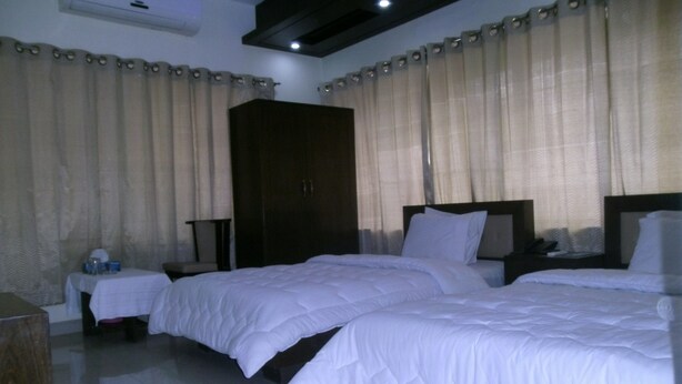 Deluxe Triple Room, 1 Bedroom - Air Inn (Dhaka)