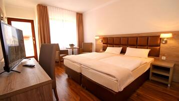 Premium bedding, cots/infant beds, rollaway beds, free WiFi