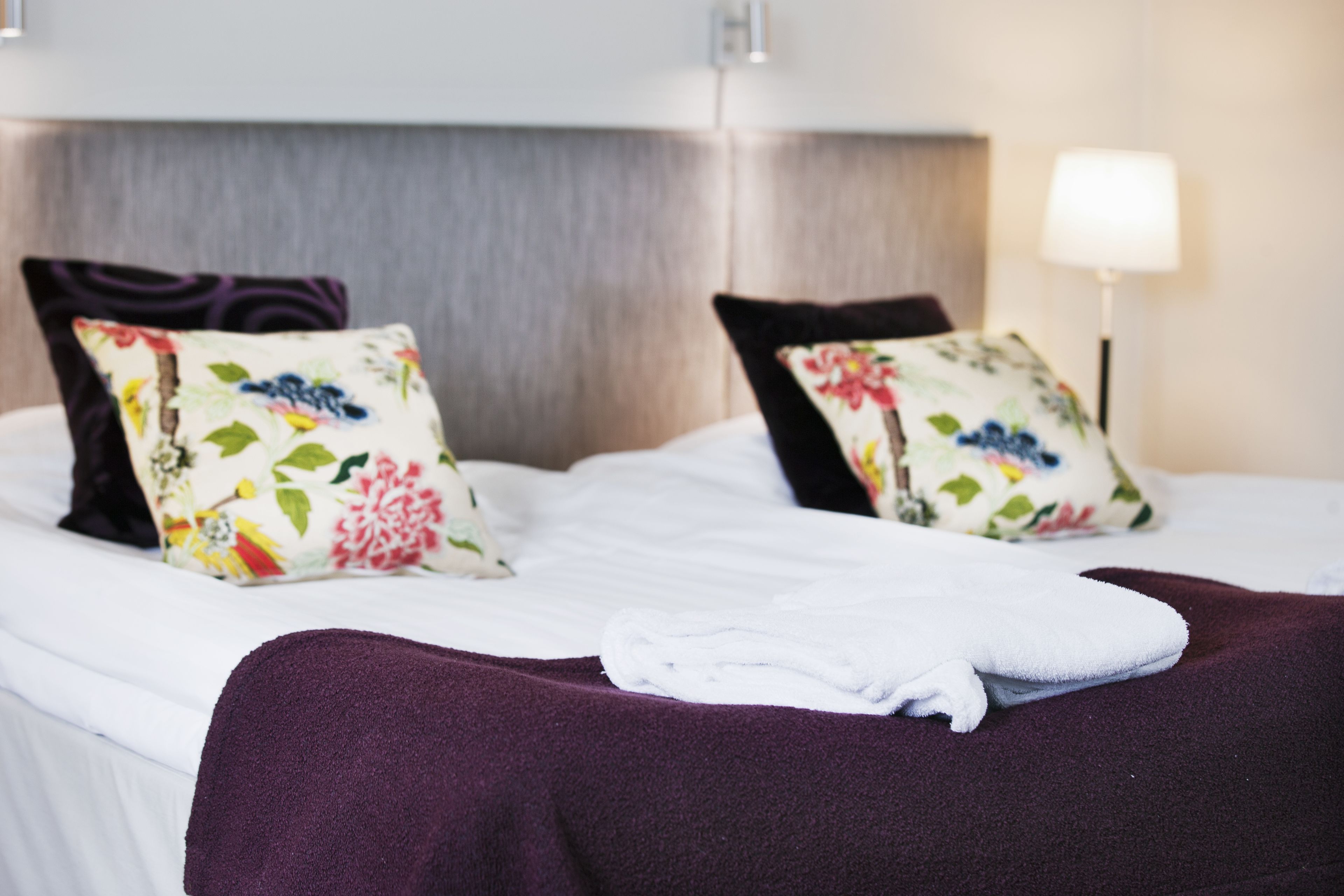 double room | 1 bedroom, desk, blackout curtains, iron/ironing board