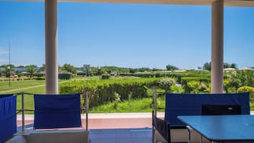 Superior Apartment | Terrace/patio