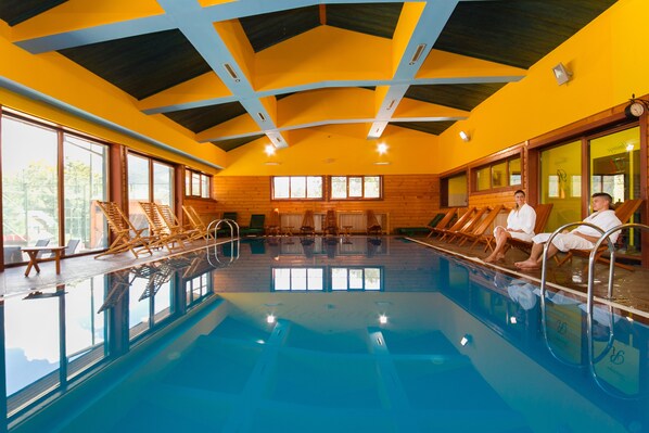 Innenpool, Außenpool