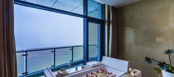 Grand Mercure Qingdao Qinglong