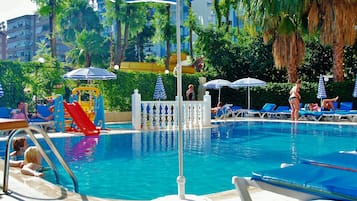 Seasonal outdoor pool, open 9 AM to 7 PM, pool umbrellas, sun loungers