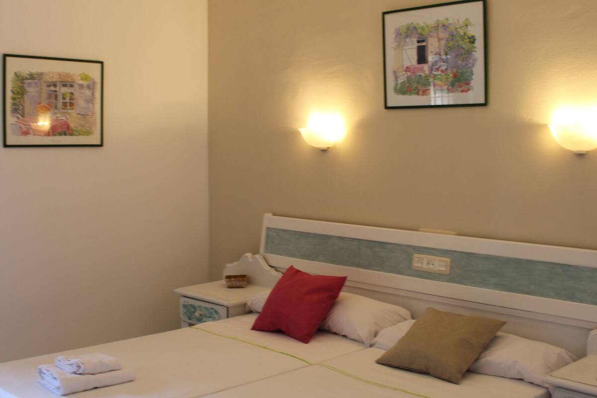 Doppelzimmer, Terrasse (Lateral)