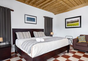 基础套房 | 1 多间卧室、熨斗/熨衣板、床单