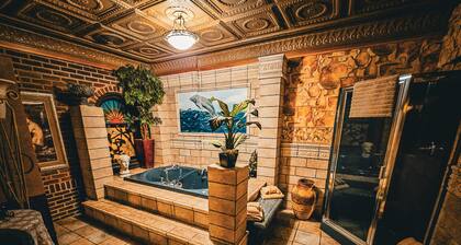 Historic Farnsworth House Inn