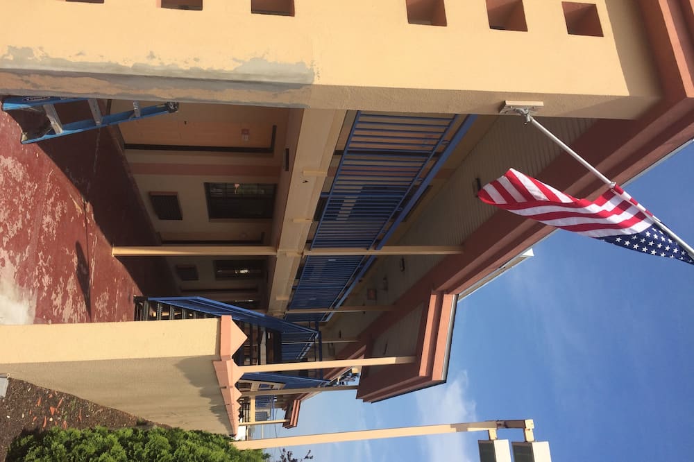 South Bay Motel