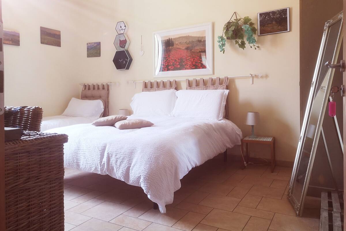 Basic Triple Room