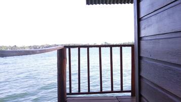Standard Bungalow, 1 Bedroom | Free WiFi, bed sheets