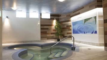 Tina de hidromasaje interior