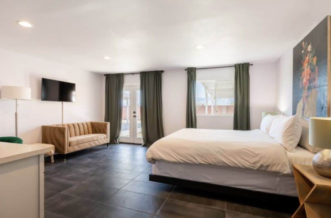 Photo - Desert Hot Springs Inn