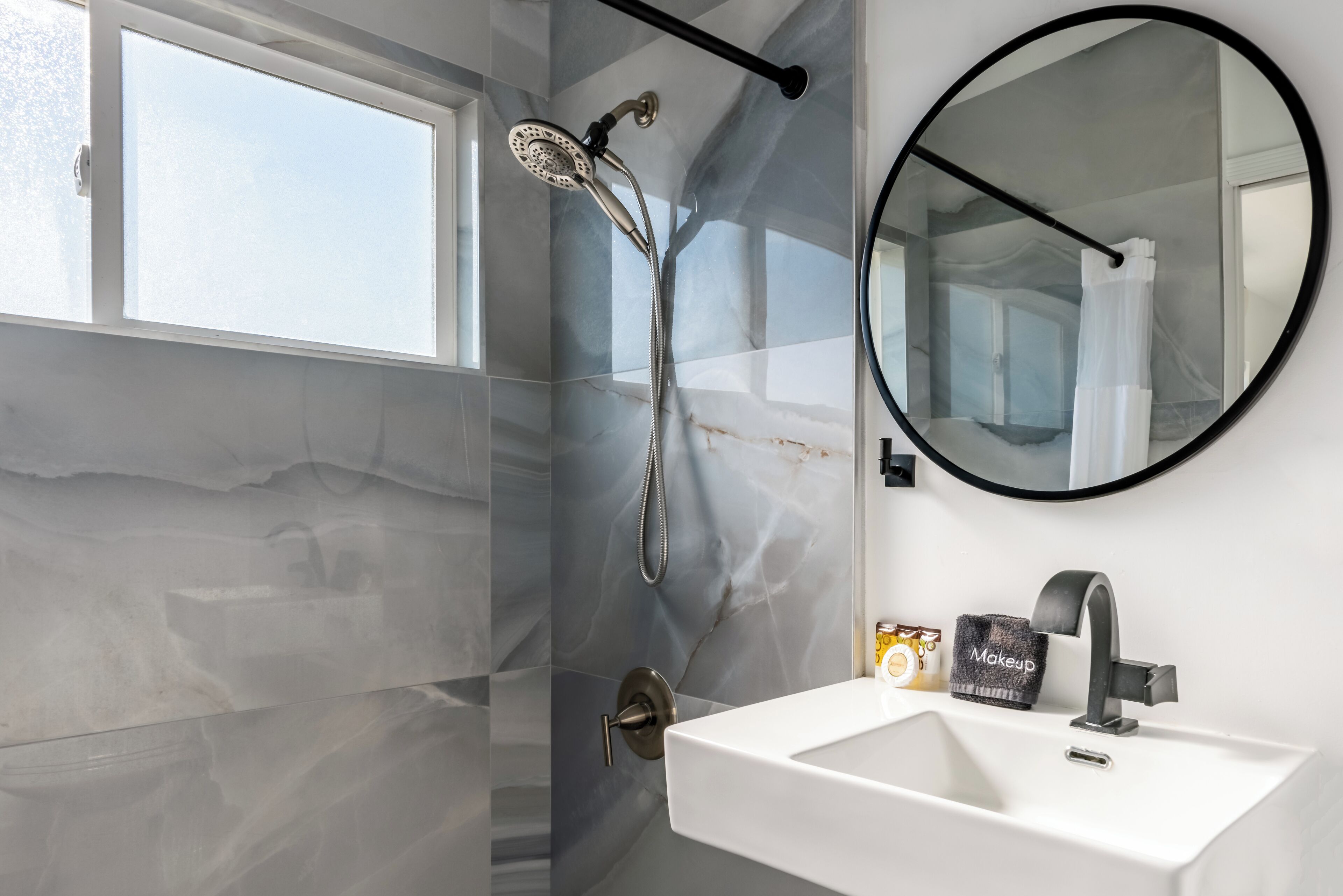 Photo - Desert Hot Springs Inn