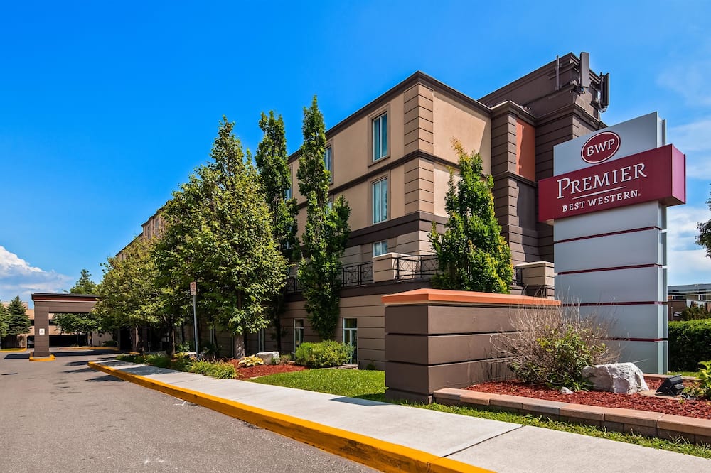 Best Western Premier Toronto Airport Carlingview Hotel