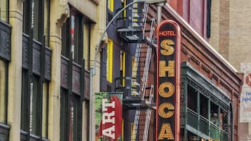 Entrada de la propiedad