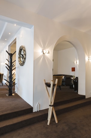 Interior. Hôtel Le Saint Louis