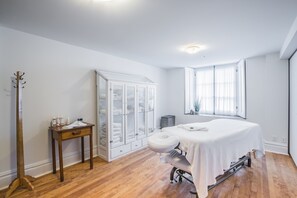 Masajes suecos, masajes prenatales, masajes tailandeses, masajes