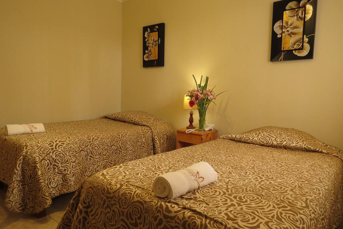 Standard Twin Room, 2 Twin Beds | In-room safe, cribs (surcharge), WiFi (free), bed sheets