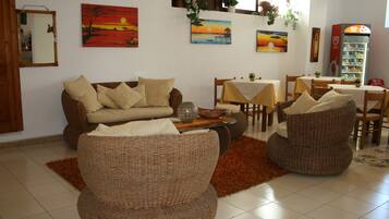 Sala de estar en el lobby