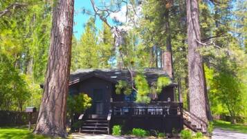 บริเวณภายนอก