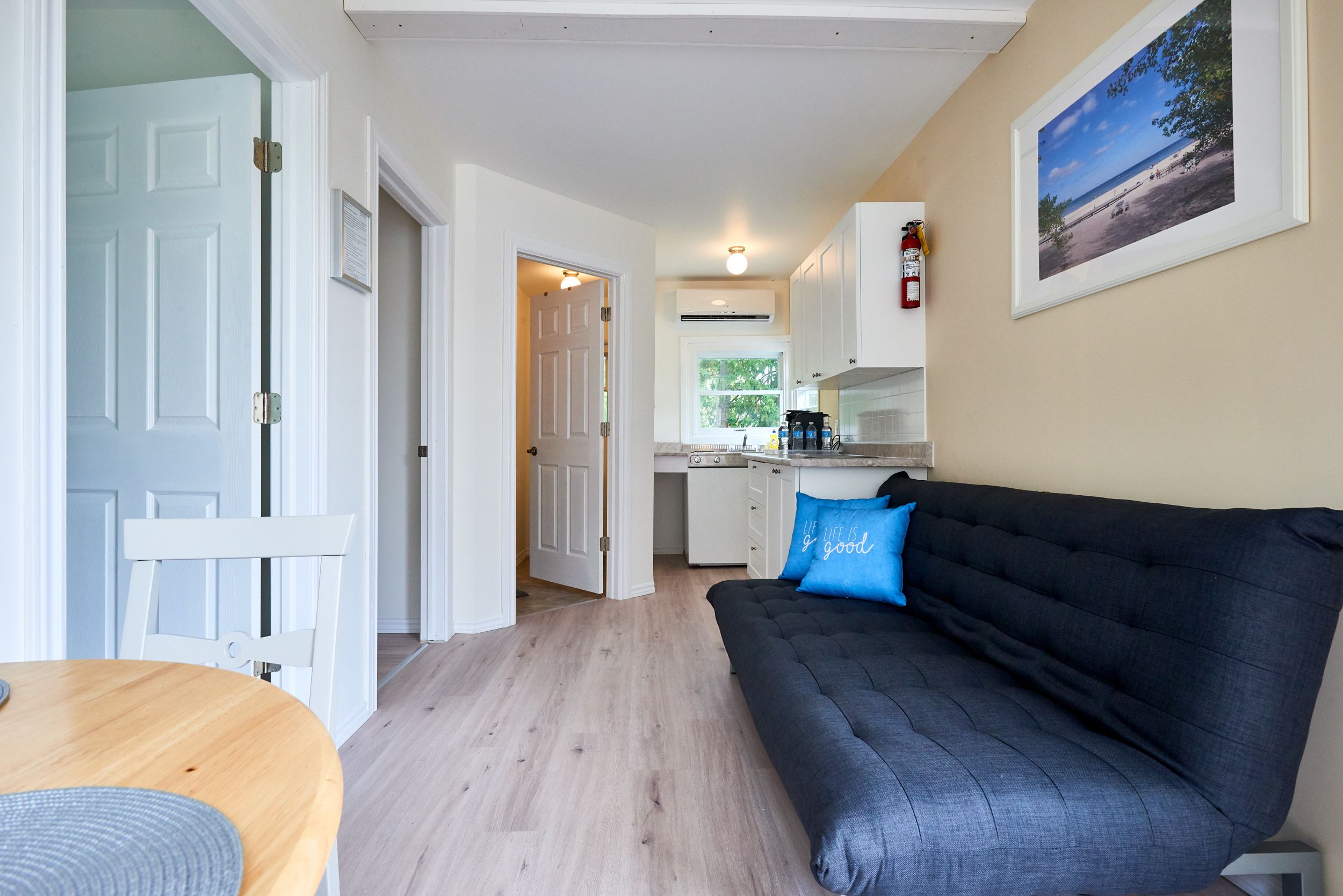 Cottage Keluarga, 2 kamar tidur, pemandangan kebun | Ruang keluarga | TV