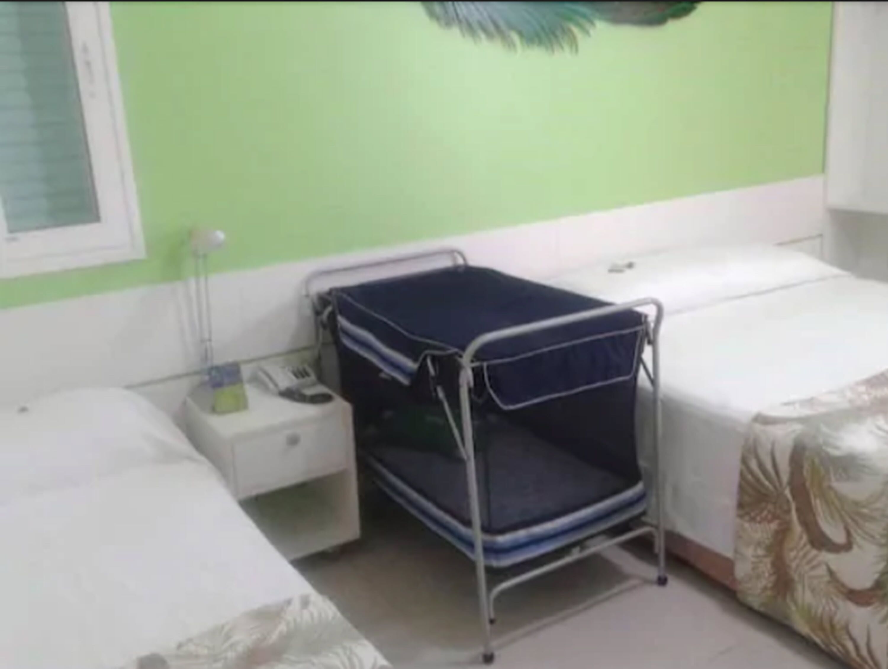 standard triple room | 1 bedroom, in-room safe, desk, blackout curtains