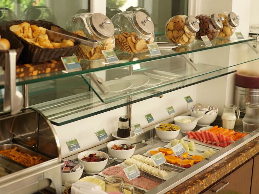 Frokostbuffé er inkludert hver dag