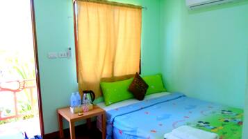 Standard-Bungalow, 1 Doppelbett, Gartenblick | Schreibtisch, kostenloses WLAN