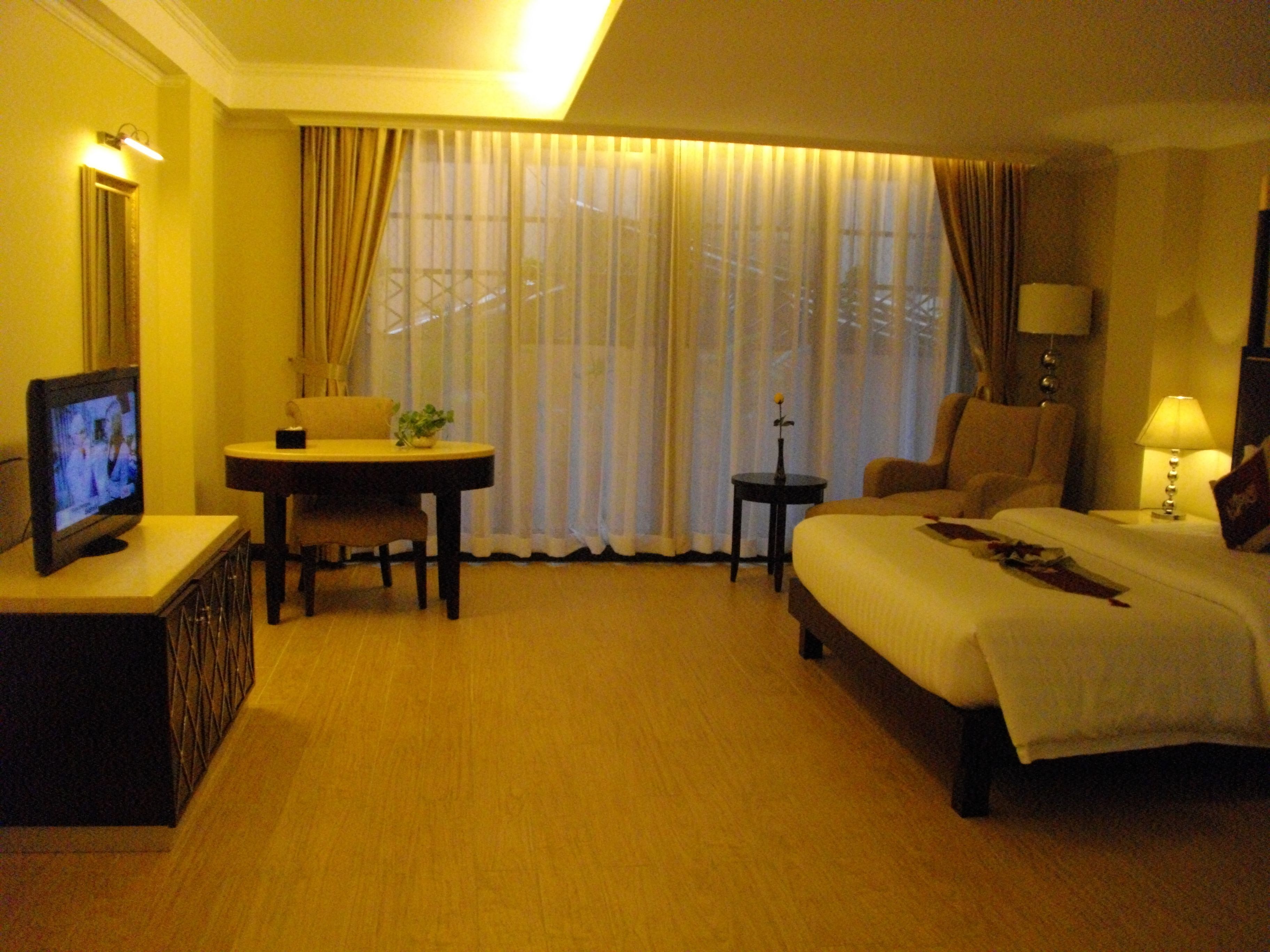 Photo - Lux Riverside Hotel & Apartment