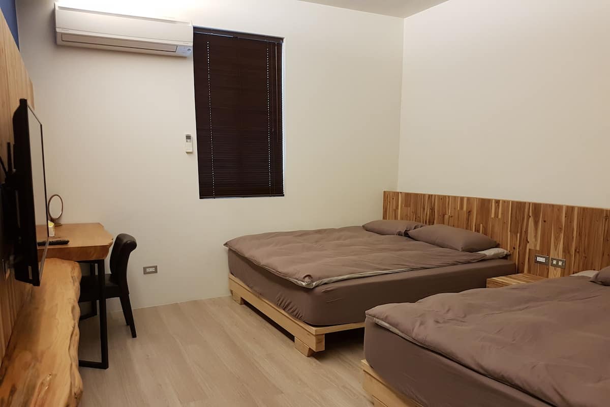 Economy Quadruple Room, Multiple Beds, Accessible, City View | Egyptian cotton sheets, premium bedding, down comforters, pillowtop beds