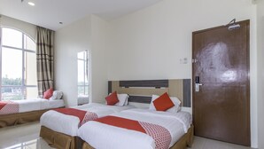 Superior Suite | WiFi (free) - Fame Hotel (Seremban)