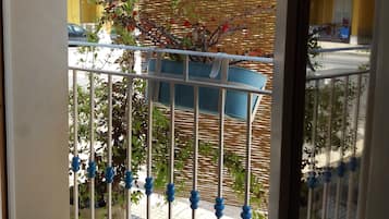 1 quarto, roupas de cama premium, escrivaninha, Wi-Fi de cortesia