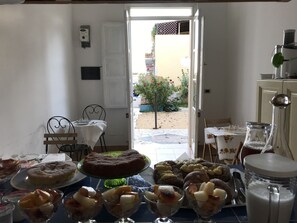 بار (في المنشاة)