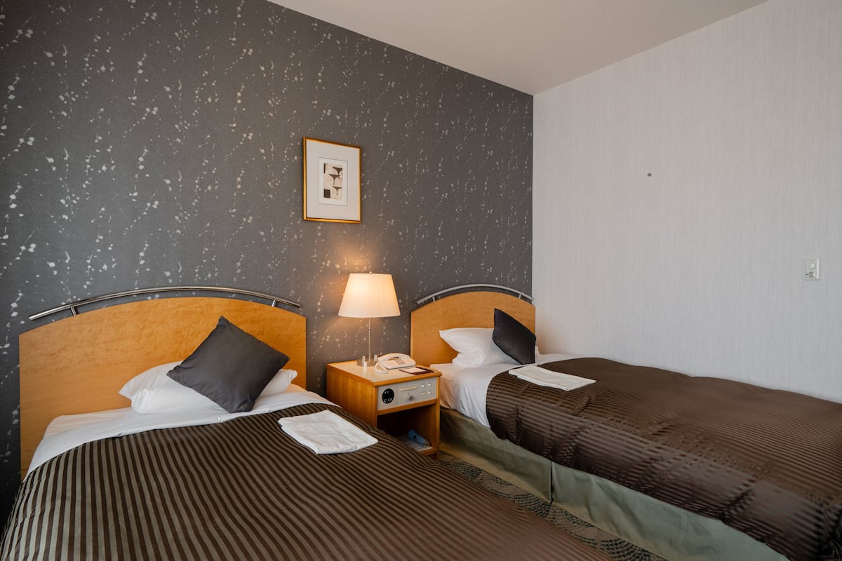 1 Schlafzimmer, Zimmersafe, Schreibtisch, kostenloses WLAN