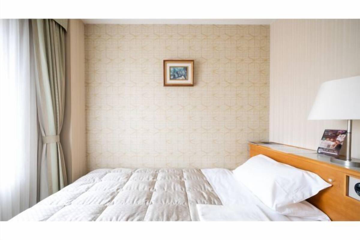 1 bedroom, in-room safe, desk, free WiFi