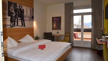 Comfort Double Room, Terrace, Park View | In-room safe, desk, free WiFi