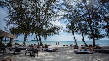 On the beach, beach towels