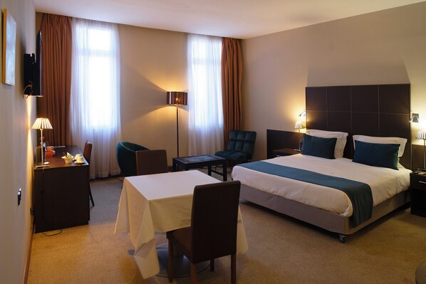 Comfort Suite | Premium bedding, minibar, in-room safe, desk - Tana Hôtel (Antananarivo)