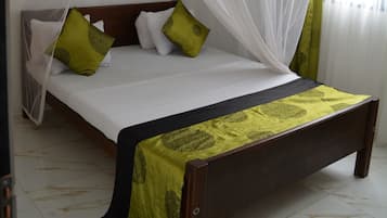 Iron/ironing board, rollaway beds, free WiFi, bed sheets